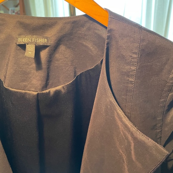 Eileen Fisher zip up jacket. - Picture 4 of 5